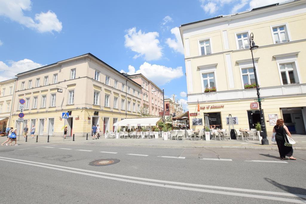Elegant Apartment Foksal Warsaw